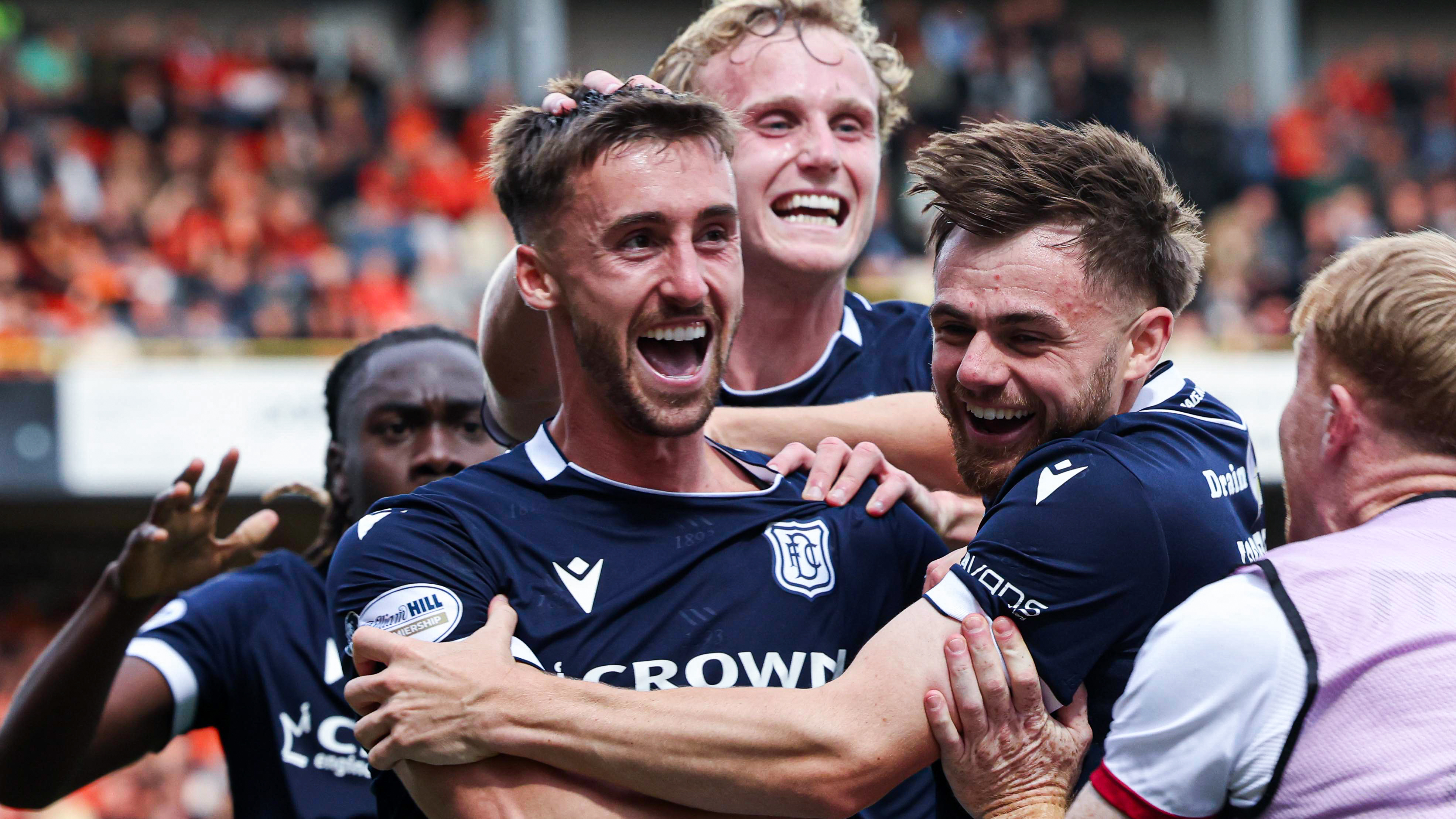 Cue The Fire Drill 💃| Dee Brief | Dundee Derby | 22/08/26